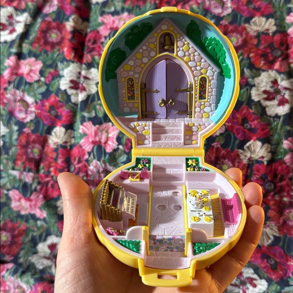 Wedding Church Polly Pocket no Figures